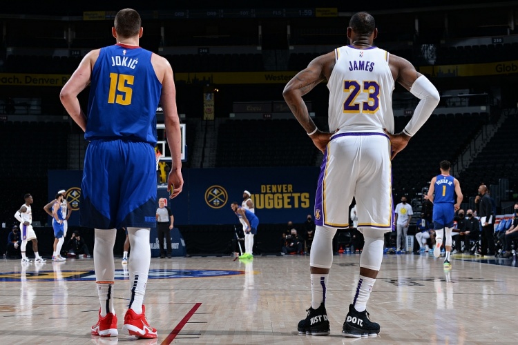 TK体育-Scout连续十二场比赛得分超过连败，勇士挑战极限！的简单介绍