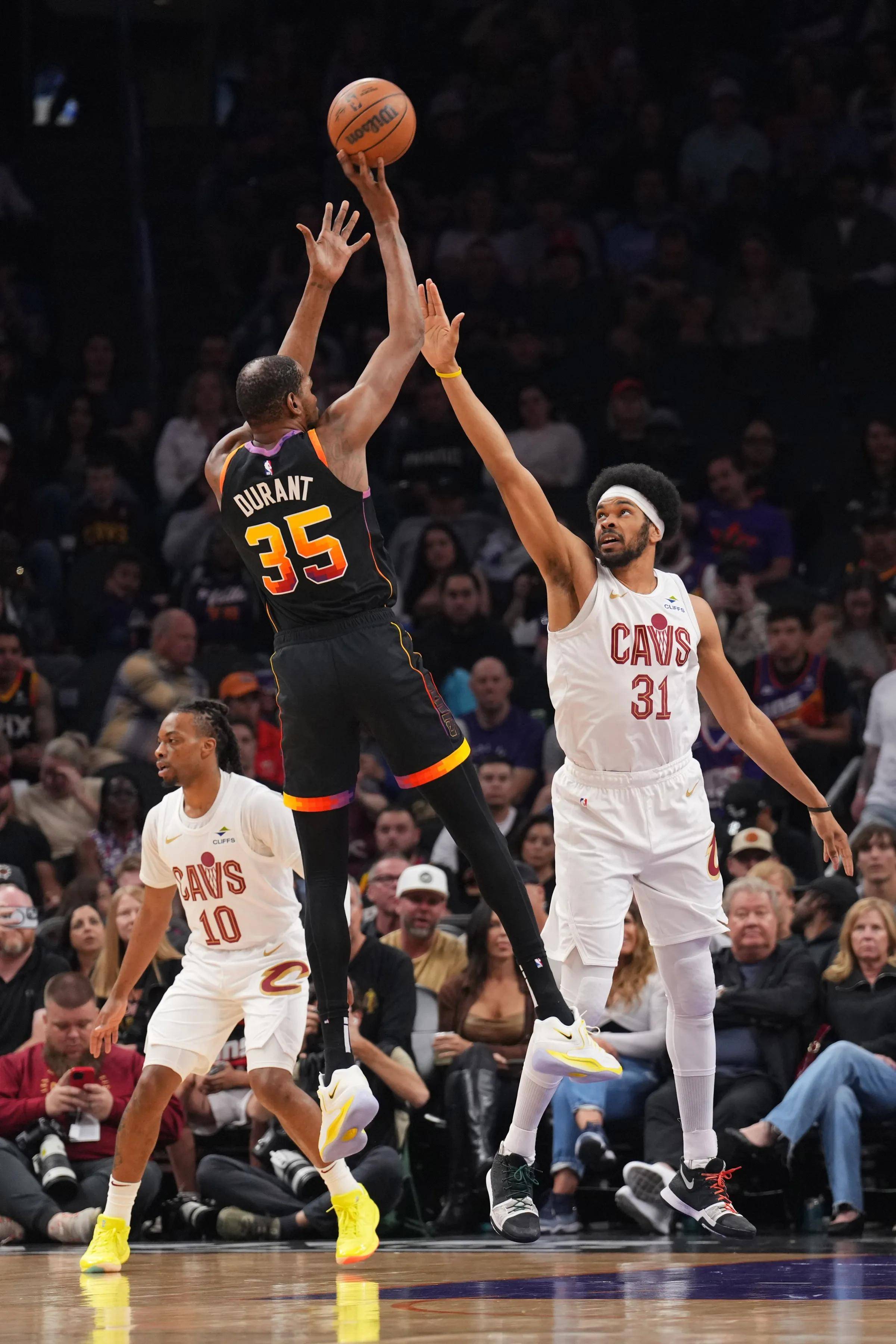 TK直播-关于杜兰特回归赛场，出色防守首场状态亮眼，加拿大队观众沸腾！的信息